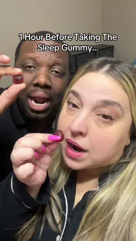 We made a huge mistake taking these during the day 🤦🏼‍♀️ but now we know to take these Goli Sleep Gummies at night 😴 #goli #golisleepgummies #sleepgummies #melatoningummies #melatonin 