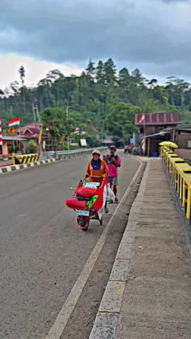 Daeng kulle takalar #foryoupage #perbatasantorajaenrekang #fyppppppppppppppppppppp #soundasli #takalartiktokofficial @daeng.kulle.takalar 