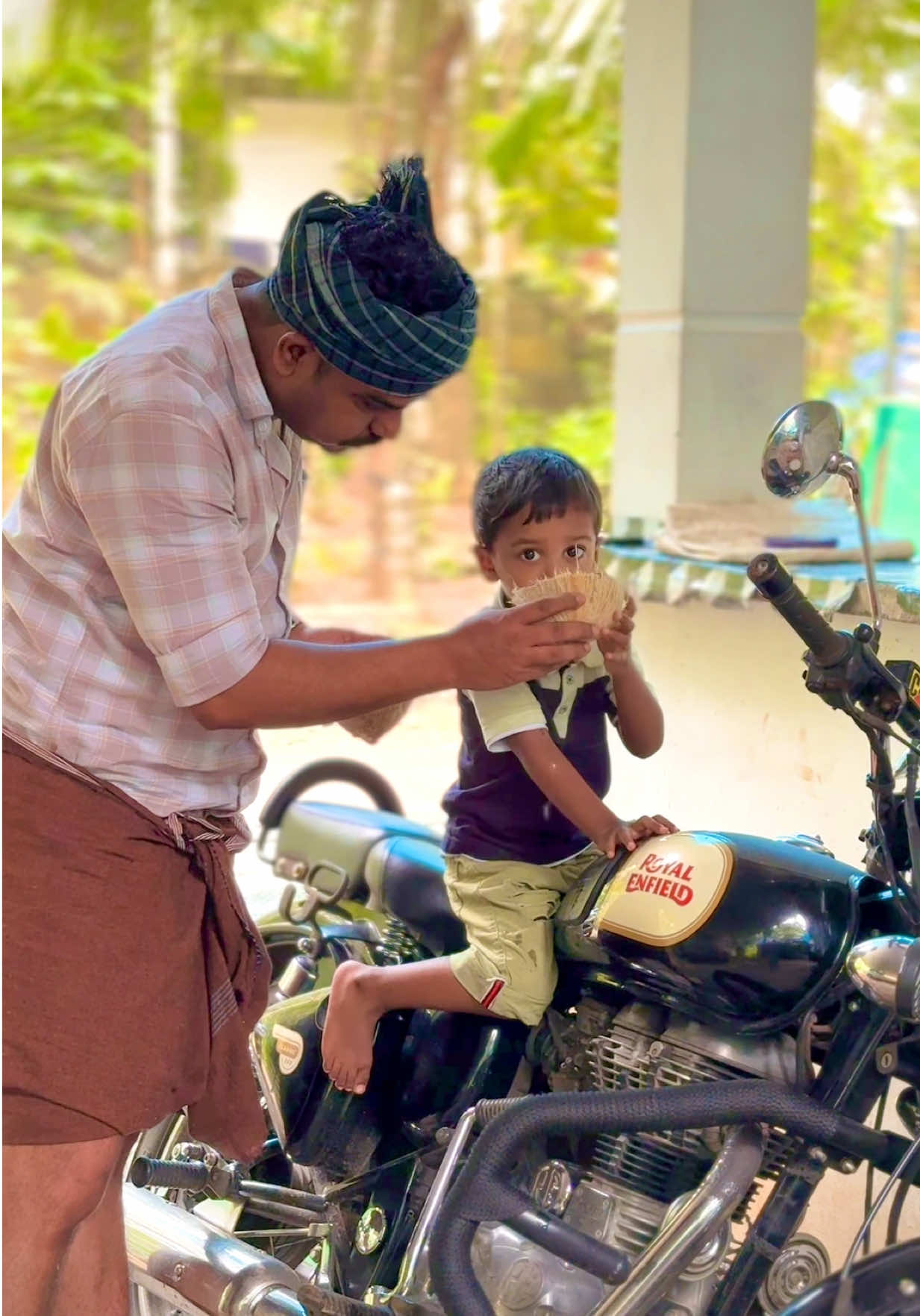 ഇതൊക്കെ പണം കൊടുത്താൽ എവിടെ കിട്ടും..🥰🥰🥰 #aslampoonur #chinganampoyil #rakmalabarees 