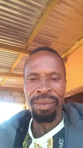 baba bengihleba nkosi bathibayakholwa😂😂nawa amaxoki nkosi😂😂
