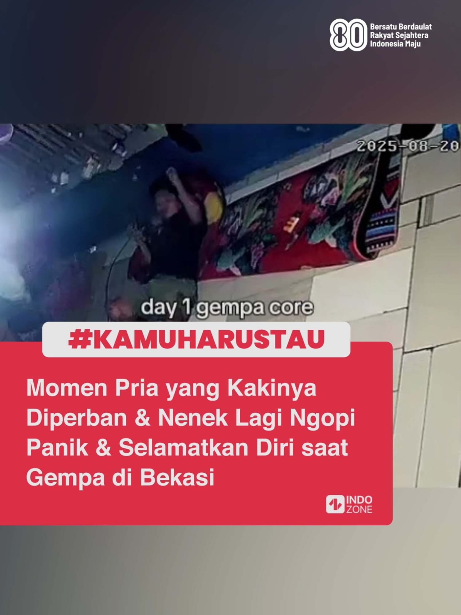 Gempa bumi bermagnitudo 4,9 mengguncang Kabupaten Bekasi pada Rabu pukul 19.54 WIB. Di tengah kepanikan akibat guncangan, sederet momen lucu pun tak luput dari perhatian. Seperti saat seorang pria yang kakinya diperban, langsung berdiri menyelamatkan diri keluar dari rumah. Rasa sakit tentu saja mendera, namun keselamatan jauh lebih utama. Ada pula seorang nenek yang terekam langsung bangkit dari duduk dan keluar rumah dengan membawa sekangkir kopi hangat miliknya. Sepertinya baru diseduh dan sayang untuk ditinggalkan. Sebagai informasi, gempa di Bekasi menyebabkan sejumlah dampak baik di bangunan hingga transportasi. KRL Commuter Line Jabodetabek sempat tertahan perjalanannya sebab ada pemeriksaan jalur rel dan jembatan. Kereta Cepat Whoosh juga terdampak, ada 8 perjalanan yang dibatalkan. Badan Penanggulangan Bencana Daerah (BPBD) Kabupaten Bekasi juga menyatakan ada satu sarana ibadah yakni Mushalla di Desa Sukabungah, Kecamatan Bojongmangu mengalami rusak berat hingga roboh akibat gempa. Video: TikTok/sm.20.4/dina.kamelia13 [Baca berita dan informasi menarik lainnya hanya di www.indozone.id]