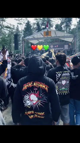bunn hidup berjalan seperti  #lashterpacitan #lashterjagonemasyarakat #lashterjapan #lashtersragen #pshtpusatmadiun 