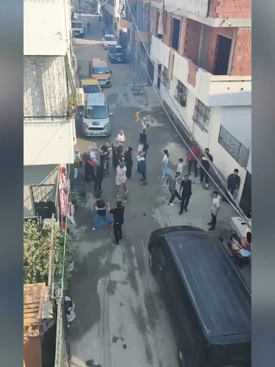 33 yılın ardından tahliye edilen Mehmet Şirin Bozçalı, Adana'da coşkuyla karşılandı #adana #mehmetşirinbozçalı