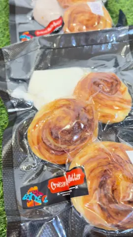 Di kukimart ready aneka pastry 🥐 yang super enak2 banget. Dan terjangkau pastinya. Croffle 35k isi 6 Croisant 37k isi 3 ada juga yang isi 5. Minat gabung jadi reseller? Hubungin Mimin ya. Kontak WhatsApp: 085841294212 Lokasi store di: jl. Kimaja Way Halim Bandar Lampung. Deretan mixue wayhalim. Melayani delivery, by: @KUKI_kurirkilatlampung  Untuk ongkir nya menyesuaikan jarak kakak😁🙏 Order sekarang juga yaa. #fypシ #fypage #fypシ゚viral🖤tiktok #frozenfoodbdl #openreseller 