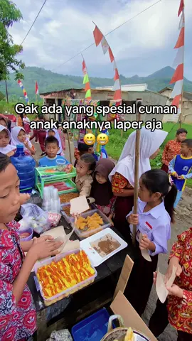 Yang spesial kan cuma martabak,   #jualandisekolah #fyp #fyppppppppppppppppppppppp #viral 