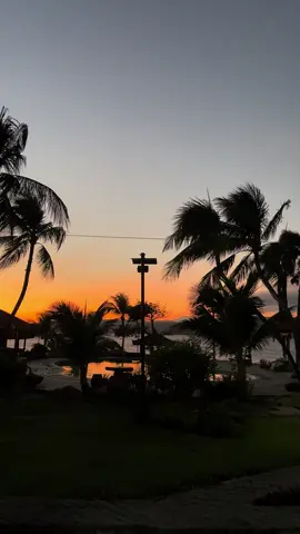 Keindahan pagi hari Watudodol Hotel & Restaurant 🥰🥰🥰 #LiburanBanyuwangi #WatudodolHotel #staycationasik #watudodol #banyuwangi 
