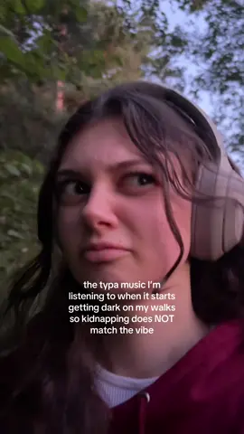 unless the kidnapper is also an icon #missedconnections #chaseicon 