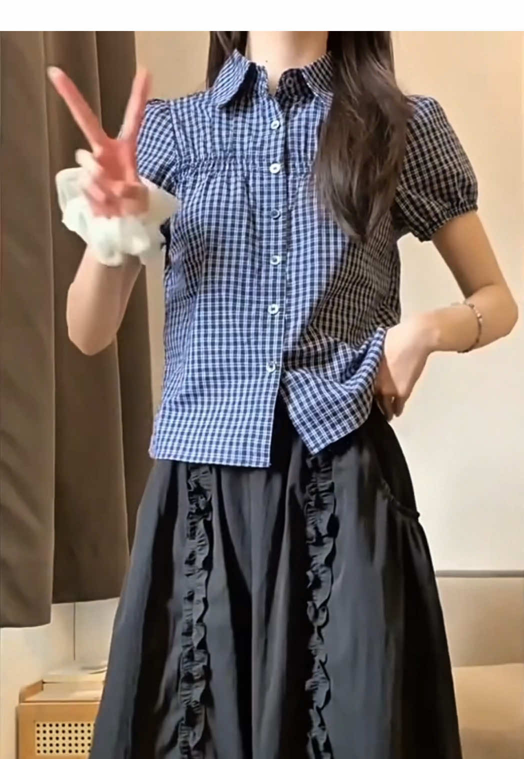 ✨Retro vibes but make it COOL✨ This plaid shirt + puffy skirt combo is giving main character energy for summer 🌸☀️ Soft fabric, comfy fit, and zero stress — your new go-to pickup outfit 💃 🛒 NEW to Taobao? Your cheat code to shopping smart: 🎁 New user perks up to RM80! 🎟️ 50% OFF with promo code: TBNEWUSER 📦 FREE shipping on your first order — no min spend! 💸 First purchase from just ~RM0.62 (yes, really 😱) 🔗 Shop now: https://intl.taobao.com/sk/_b.05djh *T&C’s Apply #Taobao #TaobaoMY #TaobaoHaul #OOTD #fyp 