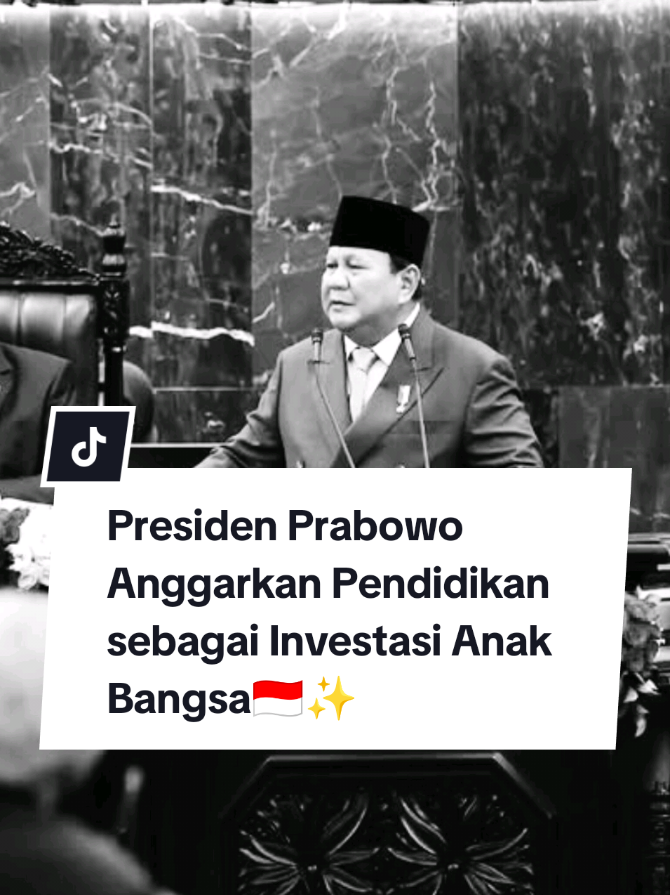 Presiden Prabowo mengalokasikan 20% APBN 2026 atau Rp757,8 triliun untuk pendidikan. Anggaran terbesar sepanjang sejarah ini menjadi investasi jangka panjang demi masa depan anak bangsa menuju Indonesia Emas 2045 🇮🇩✨ #PrabowoSubianto #PresidenKhatulistiwa #PrabowoPapaDunia #Pendidikan #RAPBN2026 