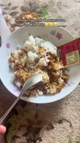 Semua org prnah ngerasain kok.. Cara aja berbeda2 mengungkapkanya😂😂🙏🙏 #日本 #fyp #viraltiktok #kenshuuseijapan🇮🇩🇯🇵🎌 #jepang #reels #budidaya #japantiktok #maka #makanan 