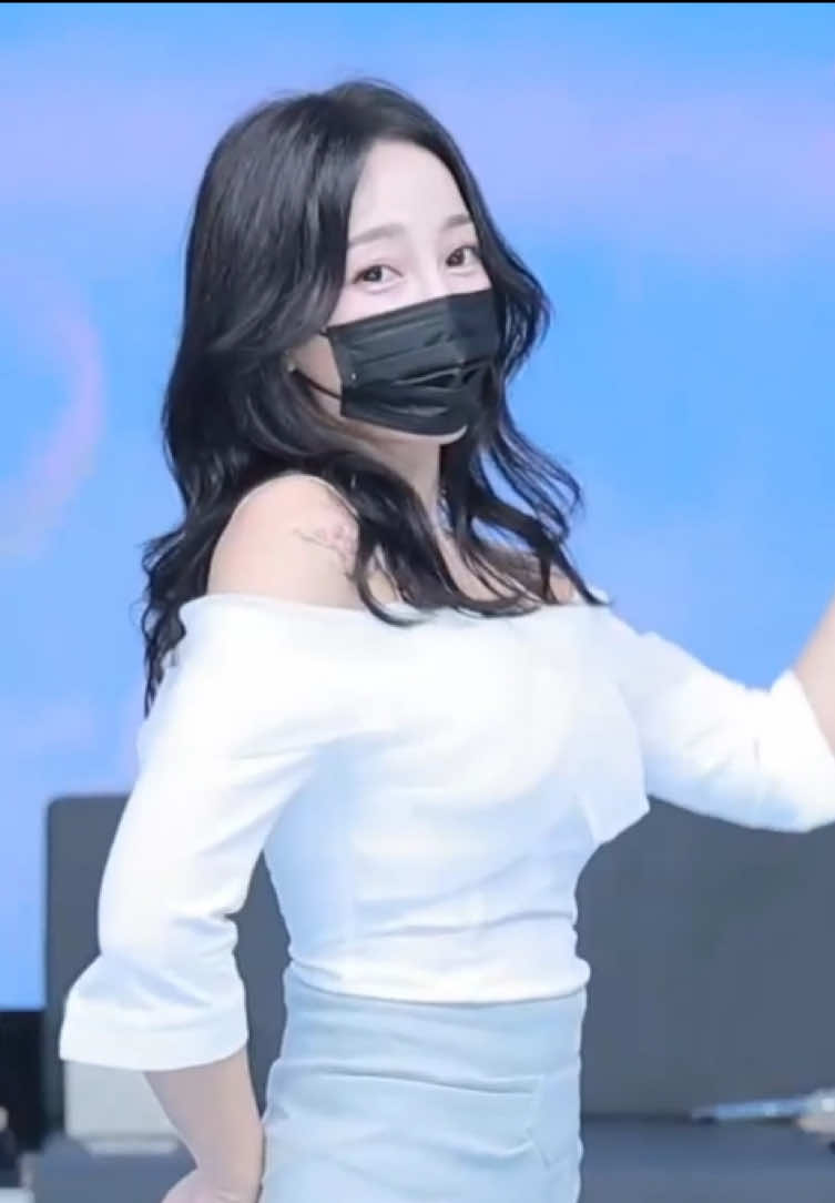 jinricp第三季第三期 夏娜英 lovelypower77 #jinri  #fyp  #x_kbj 