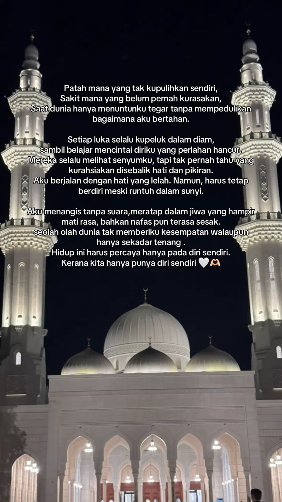 Jatuh, bangkit lagi sehingga kamu mampu untuk berlari tanpa menoleh ke belakang lagi.❤️🫶🏻#quotes #quotesoftheday🦋 