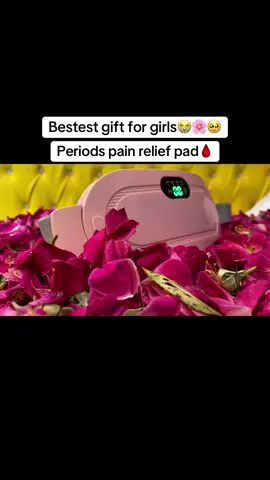 Ham is ada pe q na marein #painrelief #cramps #SelfCare #selfcareessentials #fyp 