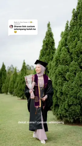 Replying to @Your flower <3 🌻  #convocation #wisuda #fyp 