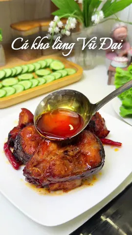 Dù nấu k ngon, Chỉ cần kho giống e các bác sẽ có 1 nồi cá ngon như cá kho làng Vũ Đại luôn vì 1 gói này đã có đẩy đủ hoàn chỉnh gvi rồi. Chỉ cần mua cá về nấu lên thôi. Ngon lắm các bác ạ #cakho #kieulangvudai #mabay #vilamonquen #xuhuong 