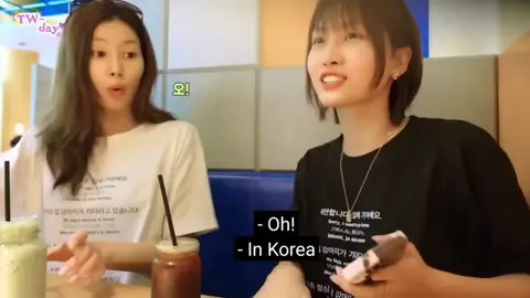 *offers her drink to Momo* 🍑 *sips the drink* 🍑: I have a cold though, is that okay? 🐹: sorry, I love you but *wipes the straw so she won't catch the cold from Momo* #twice #samo #twiceday 