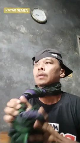mbuh lorr mbuh di syukuri wae ibarat mangan kudu kurang 🥹🥹🥹🥹 #berandatiktok  #foryoupage  #kuli  #lipsync  #fyppppppppppppppppppppppp 