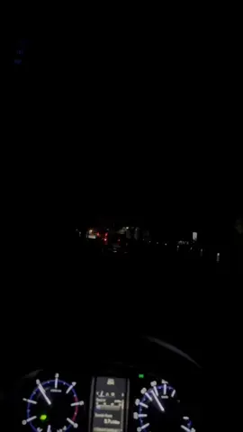 berangkat malam pulang subuh#bulukumbamakassar  #adventurebulukumba #cua13garage #pesonainnova #lewatberanda #traveltiktok #drivermuda #2kd #CapCut #bulukumbamakassar #tren #bismillahfyp #makassar #pajokkawenni 