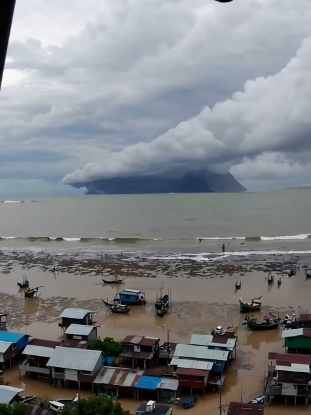 CCTV Captures the Mega Tsunami Approaching the Village #Tsunami #Disaster #Destruction