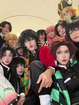 Mời đoàn mình di chuyển xuống Vô Hạn Thành nha #kimetsunoyaiba #demonslayer #cosplay 