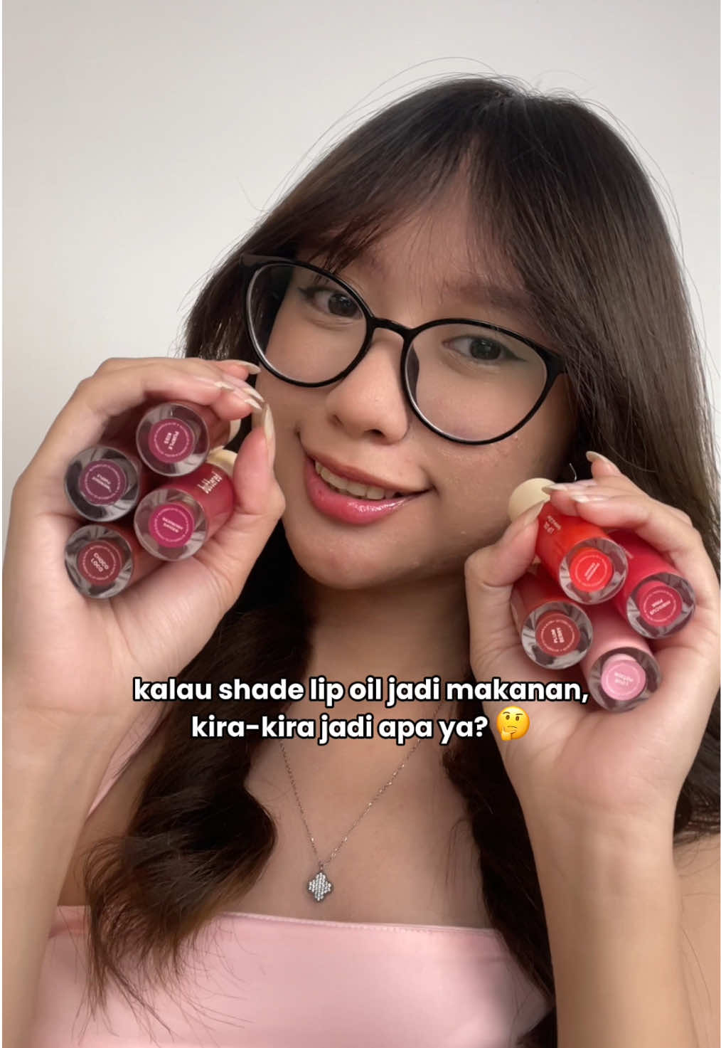 shade nya bagus bagus semua, mintega jadi ngiler🤤kalo kalian suka shade yang mana ni??🤩  #buttered #BestieBibirKering #LipOil #Lipproducts 