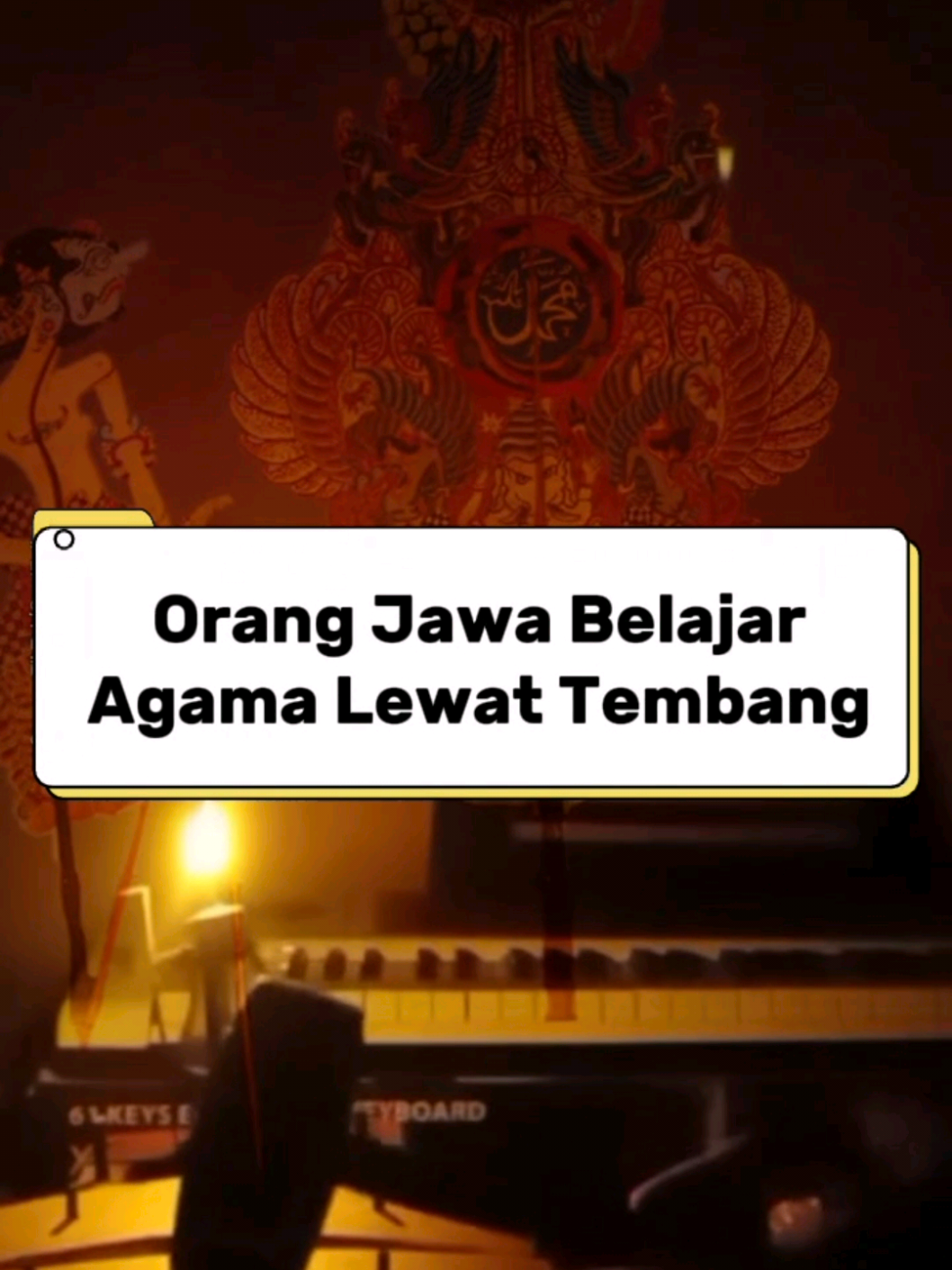 🎶 Orang Jawa belajar agama lewat tembang karena ajaran lebih mudah masuk ke hati lewat suara & rasa 🌿. Dari Sastra Gending karya Sultan Agung hingga suluk-suluk sufistik, tembang jadi jembatan mengenal syariat, tasawuf, hingga makrifat. Islam hadir bukan sekadar dibaca, tapi dihayati melalui nada dan jiwa 🎵. 📌 Simpan biar nggak lupa & bagikan ke teman pecinta budaya Islam-Jawa! #islamjawa #budayajawa #tasawuf #tembangjawa #sejarahjawa