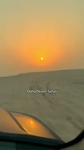 It’s all fun and games until you get bogged in the desert after sunset 🙃 #fyp #jet2holidays #dohar #desert #desertsafari 