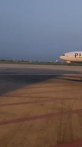 B777#avation #avationlife #tiktokpakistan #PIA #airplane @Hammad jadoon 
