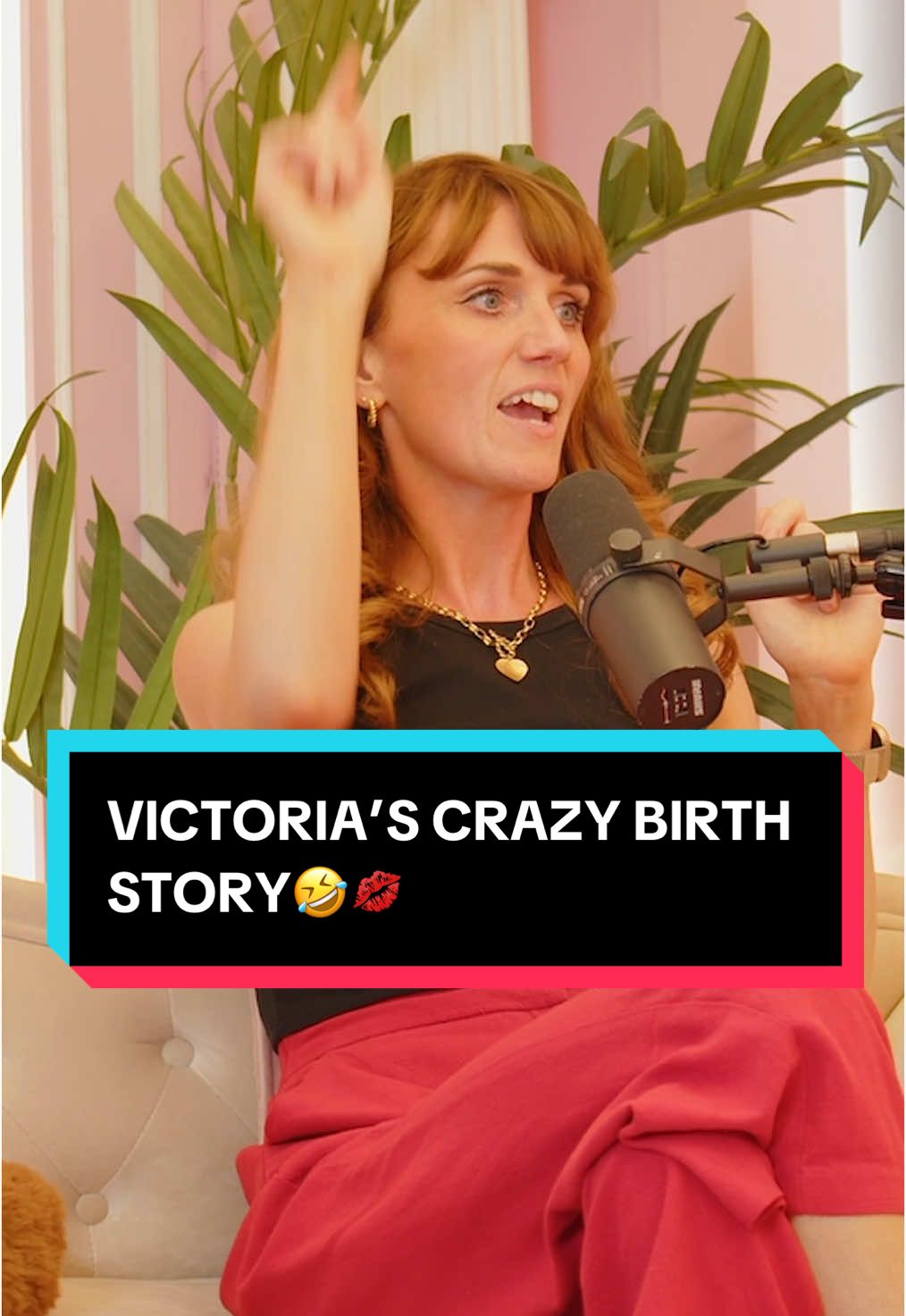 That’s love🙈💖 Link in bio to this episode with @Victoria Emes 💋💖