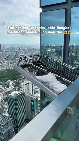 📍Vé combo đài quan sát Mahanakhon Skywalk (16h-19h) mua trên @Klook Vietnam, sẽ được đi trò I-Tilt trong video, cầu kính trên tầng 78 & khu ánh sáng Skyverse dưới tầng 4 😆  ‼️ Lưu ý: Nhớ nhập thêm mã NHANDIAN để được ⬇️ 5-7% nhaaa 😙 #thailand #bangkok #nhandian #mahanakhonskywalk #learnontikok #klookkreatorvn #klooksalehe #xuhuong #viral #amazingthailand 