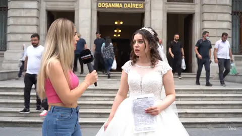 Gelin de haklı ama şimdi 😅😅 #yapayzeka #veo3 #aivideo #ai #röportaj 
