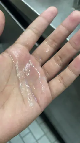 Mua hộp sữa đặc hết 20 chục mà vậy đó 😭