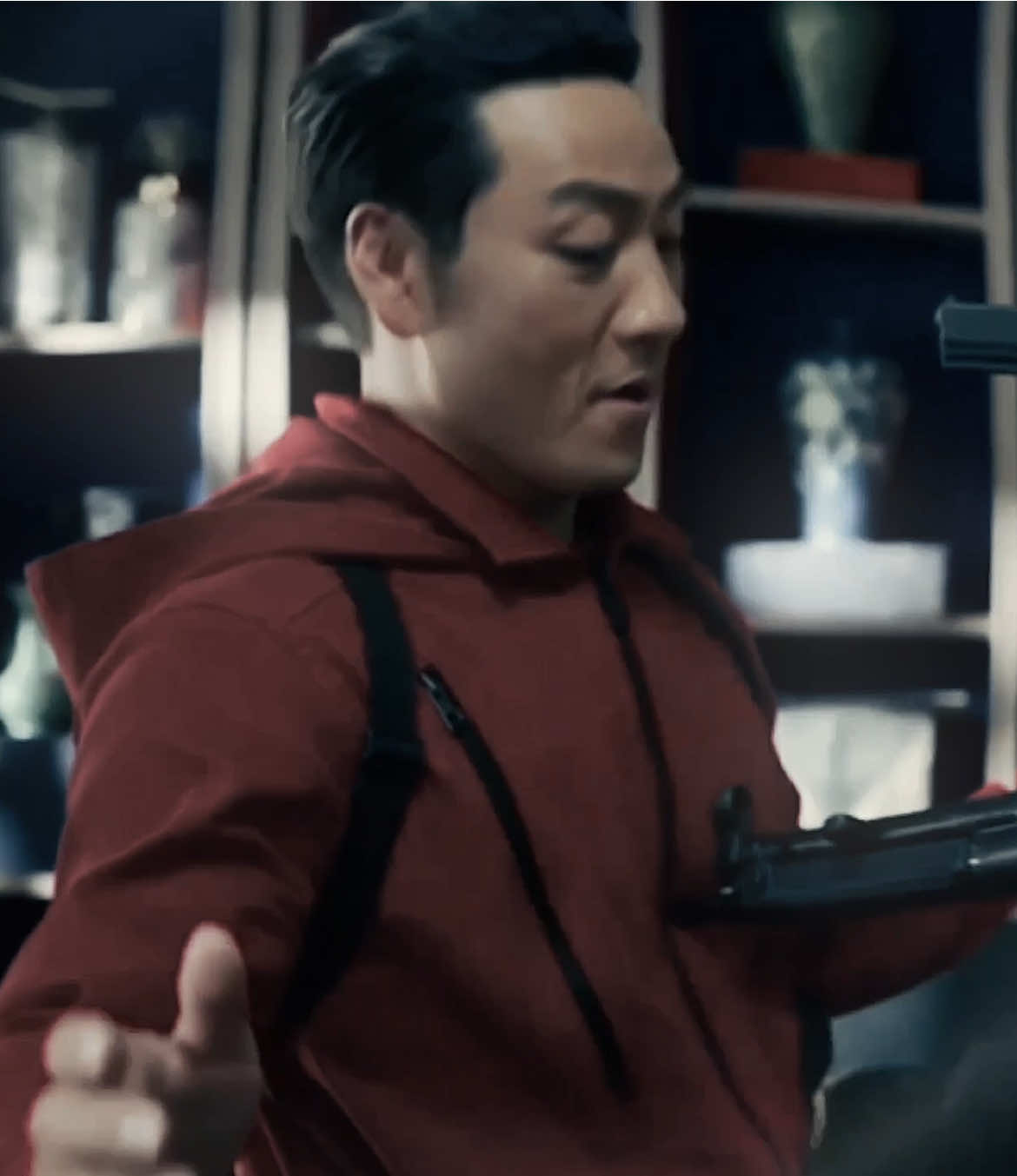 one of us is getting pregnant and it's not me #berlin #parkhaesoo #foryou  #moneyheist #mhk 