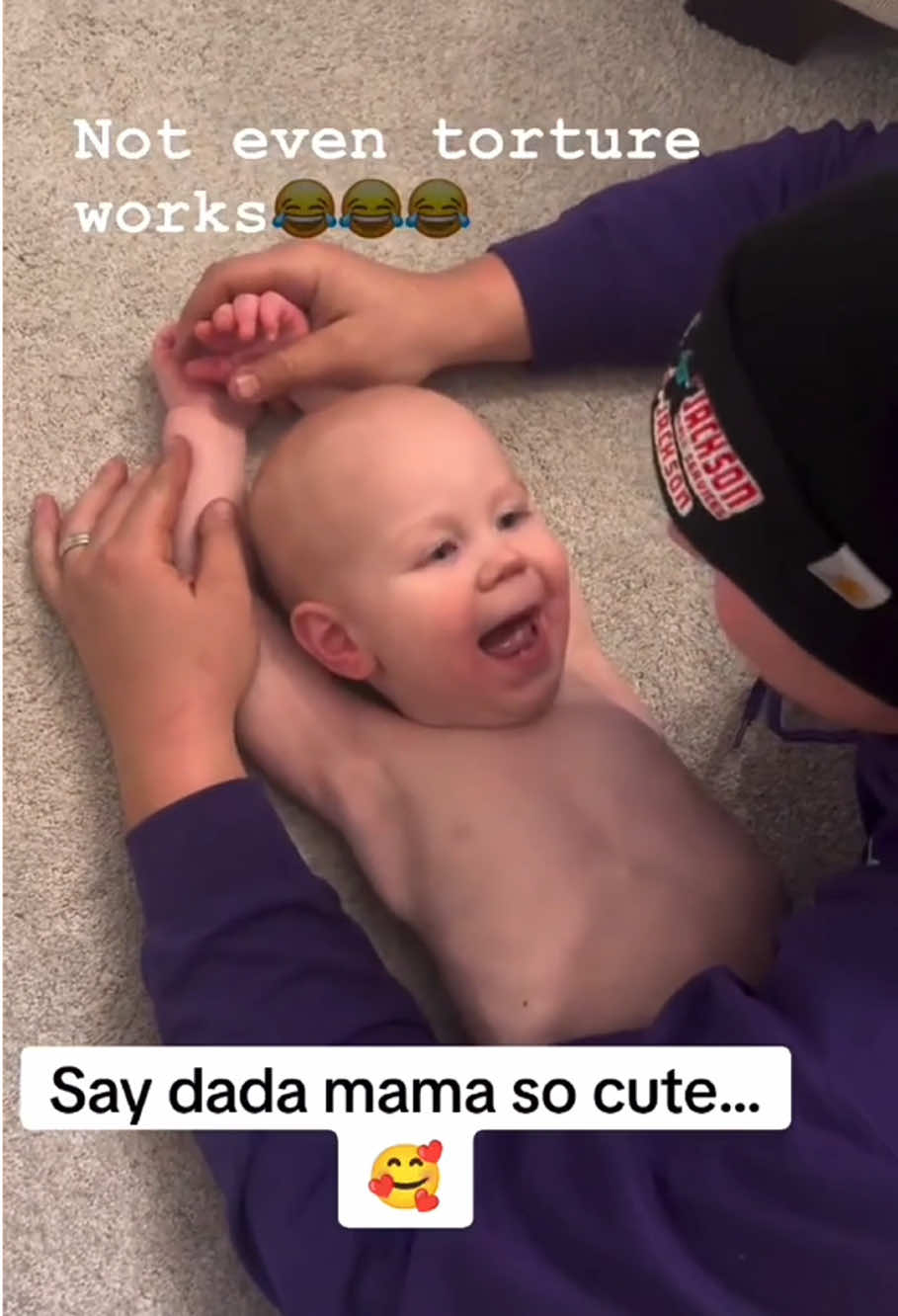 Baby says mama and dada for the first time 🥰🥰#baby #cute #Love #cutebaby #babylove #mom #dad #babyfever #babiesoftiktok #foryou #usa🇺🇸 