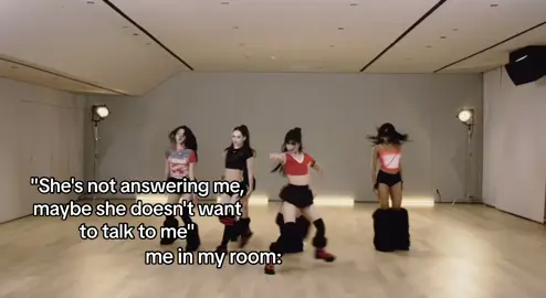 I’m obsessed with this dance!😭#katseye #katseye_megan #katseye_sophia #katseye_daniela #katseye_yoonchae #katseye_manon #katseye_lara #eyekons #fyp #foryou #xyzabc #viral ||@KATSEYE 
