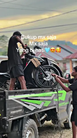 Cukup mx saja🥰#prostreet200cc #njmx135 #fyppppppppppppppppppppppp #njmx #4u #fypage #fypagetiktok #lkmgarage🔧 