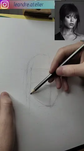 Bonjour ! J’ai dessiné Jenna Ortega en un peu moins de 4 h. Le dessin est au format A4. 4 heures c’est court pour moi ! J’ai pour habitude de prendre mon temps pour éviter le maximum d’erreurs, mais je sors de ma zone de confort pour m’améliorer ! Au final j’aime bien ce portrait avec ses défauts. Il m’aura appris lui aussi ! Je fais rarement ce genre de timelapse, ça prend beaucoup de temps ! Mais je trouve ça cool de voir la progression de ce portrait ainsi ! Allez, ne nous reposons pas sur nos lauriers, j’ai de nombreux dessins à terminer, notamment un projet Linkin Park ! Salutations !! 😃 #draw #realism #portrait #jennaortega #wednesday 