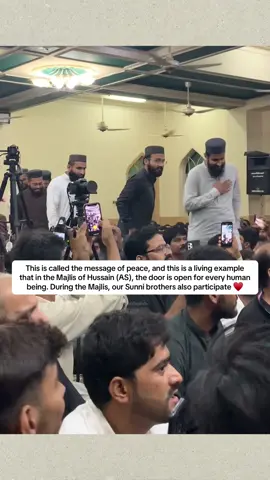 Participation of our Sunni brothers in the Majlis 🥹♥️ #shia #muharam #foryoupage #karbala #imamhussain 