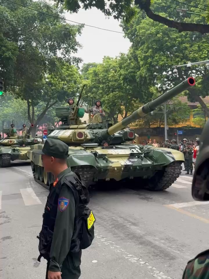 Nghe tiếng xích rền rền mà thích quá #duyetbinh2thang9 #quockhanhvietnam #bodoicuho #a80