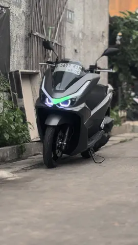 Update kalo ada yg baru aja🥳#pcx160 #pcx160ล้อ17แต่งสวย #pcxmodifikasi #pcxindonesia #pcx 