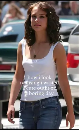 its almost my bday but i dont know what i want to do for it #natalieportman #outfit #tumblr #fyp #girlblogger 