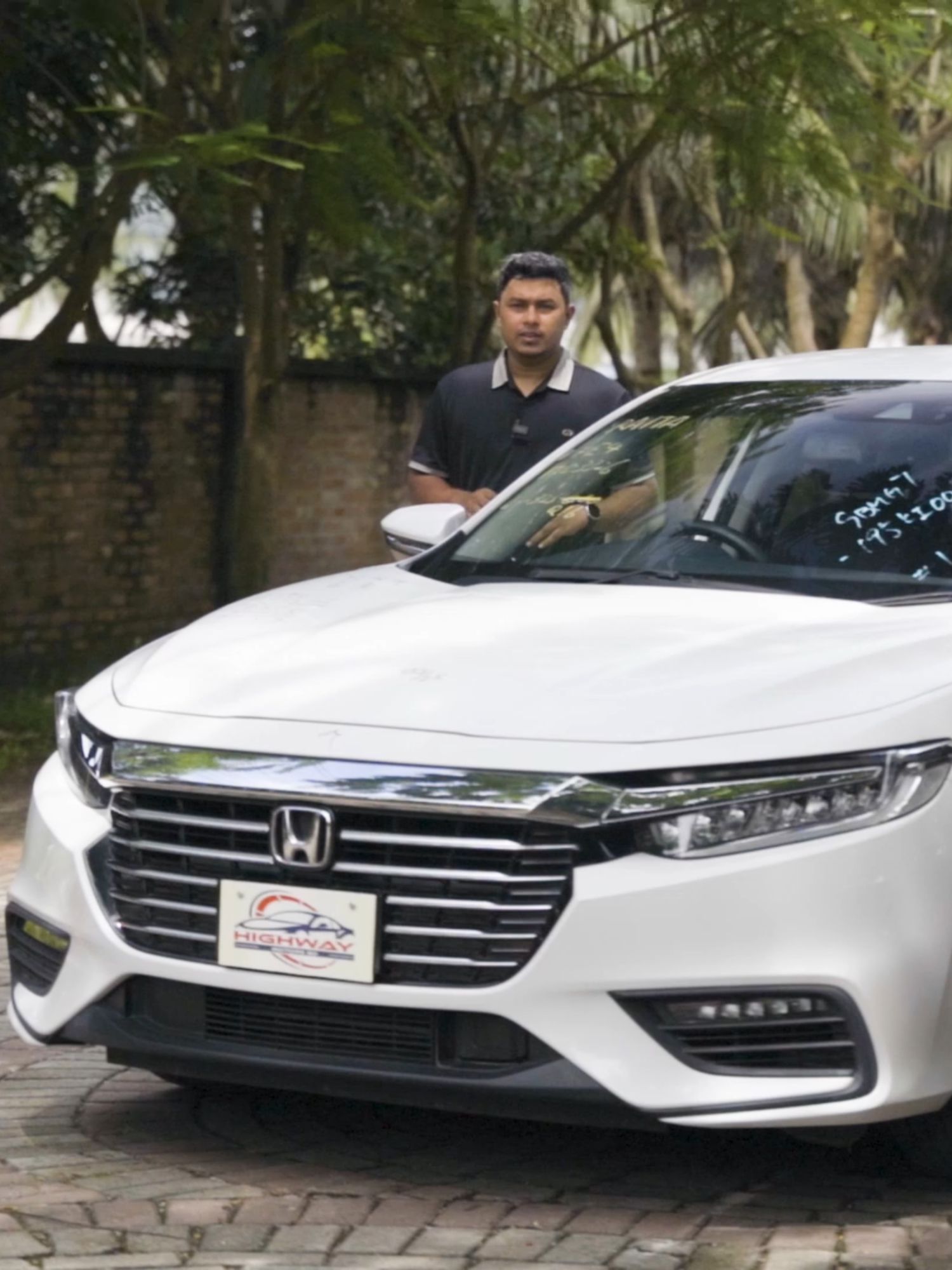 Honda Insight Ex Pkg 2021 Full Bangla Review | Hybrid Fuel Efficient Sedan | Best Family Car in BD Honda Insight Ex Package 2021 — সেরা Hybrid Sedan এখন বাংলাদেশে!   চলুন দেখে নিই এই দারুন গাড়িটির সম্পূর্ণ বাংলা রিভিউ — ডিজাইন, ইঞ্জিন পারফরম্যান্স, ফিচারস ও রিয়েল ড্রাইভিং ফিল! এই ভিডিওতে আপনি পাবেন:   🔹 Honda Insight EX Package 2021 ফিচারস   🔹 Fuel Economy & Hybrid টেকনোলজি   🔹 Interior & Comfort Level   🔹 Bangladesh রোডে কেমন পারফর্ম করে   🔹 কেন এটি এখনকার সবচেয়ে বেস্ট সেডান   🚘 গাড়ি দেখার জন্য যোগাযোগ করুন:   Highway Motors BD   📍 278/D, Kalshi Road, ECB Chattar, Mirpur, Dhaka-1206   📞 01738-089602   Follow  করুন আরও এমন রিভিউ ভিডিওর জন্য! Honda Insight 2021 Review   Honda Insight Ex Package 2021   Honda Insight Bangladesh   Hybrid Sedan Bangladesh   Best Hybrid Car in BD   Fuel Efficient Car BD   Honda Insight Bangla Review   Hybrid vs Non Hybrid BD   Honda Insight Fuel Economy   Highway Motors BD   Used Car Bangladesh Reconditioned Car BD   Japanese Car Bangladesh   Best Sedan Car 2025   Honda Insight Features   Honda Insight Interior   Bangladesh Car Review 2025   Honda Hybrid Bangladesh   Honda Insight Price BD   Honda Car Showroom Dhaka #cars #luxurycars#foryoupage #foryou #HONDA
