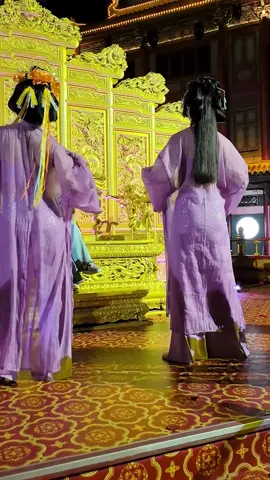 Cái này không còn hoa tiêu nữa,, chuyển qua hoa gì rồi ..... #caubehoatieu