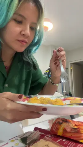 Pertama kali nyobain cimol bojot👍🏻 video aslinya 1.20 detik cuman buat ngabisin satu suap🥲