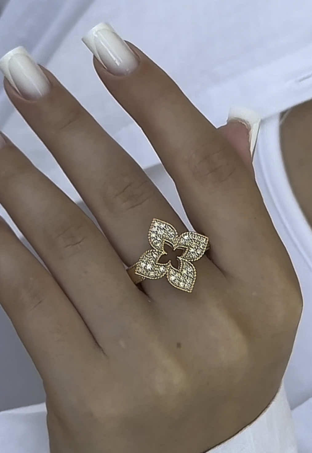 14k diamond 📱əlaqə:(055)5031111 📩əlaqə:direct