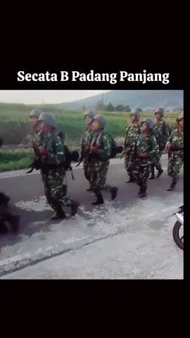 para kebanggaan keluarga Siswa Secata B  #secatabpadangpanjang #tniad #hutri80 #promomakanmerdeka #padangpanjang 