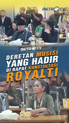 Sejumlah musisi hadir dalam rapat konsultasi terkait membahas manajemen royalti dan permasalahannya dalam perlindungan karya dan hak cipta. Rapat berlangsung di Komisi XIII DPR, Kompleks Parlemen, Senayan, Jakarta, Kamis siang, 21 Agustus 2025. Sejumlah musisi itu meliputi Nazril Ilham alias Ariel NOAH, Satriyo Yudi Wahono alias Piyu Padi, Sammy Simorangkir, dan Vina Panduwinata. Kemudian, musisi sekaligus anggota Komisi X DPR, Melly Goeslaw, Once Mekel, dan Ahmad Dhani. Rapat dipimpin Wakil Ketua DPR Sufmi Dasco Ahmad. Wakil Ketua DPR Adies Kadir dan Ketua Komisi XIII DPR Willy Aditya turut hadir. #MetroTV #tiktokberita #metrotv #beritaterkini #fyp #viral #dpr #musisi #royalti #hakcipta #royaltimusik #ruuhakcipta #musik