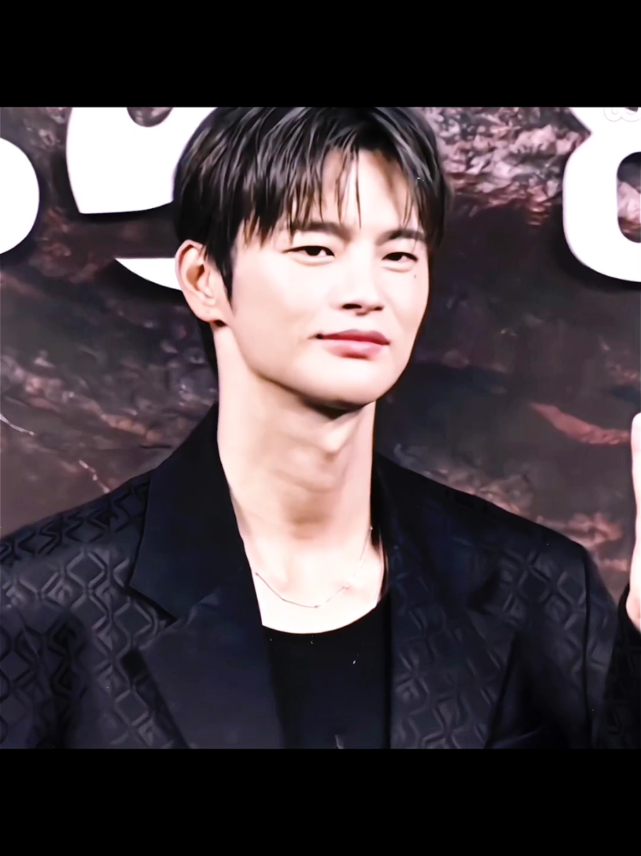 HANDS OFF GABRIELLA #seoinguk #서인국 #twelve #fyp #agnkth 