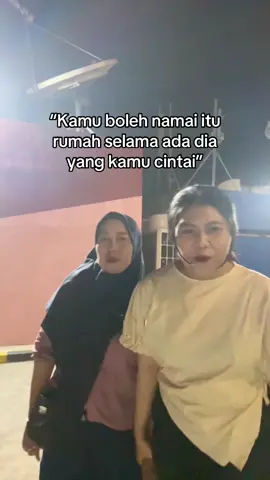 My biggest fan. Plese stay with me forever 🤍  #mom #MomsofTikTok #fyp #family #trending 