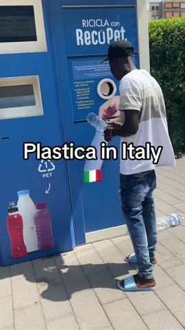 Plastic in Italy 🇮🇹